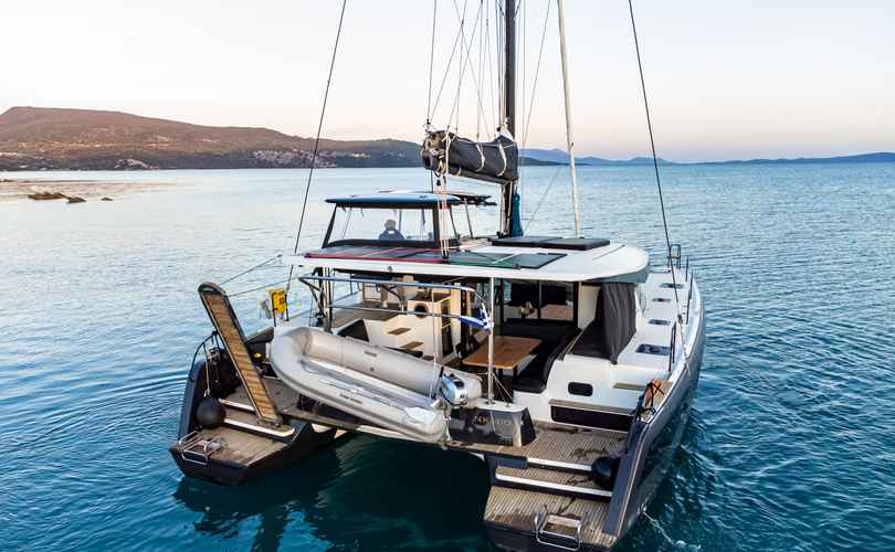 Lagoon 42