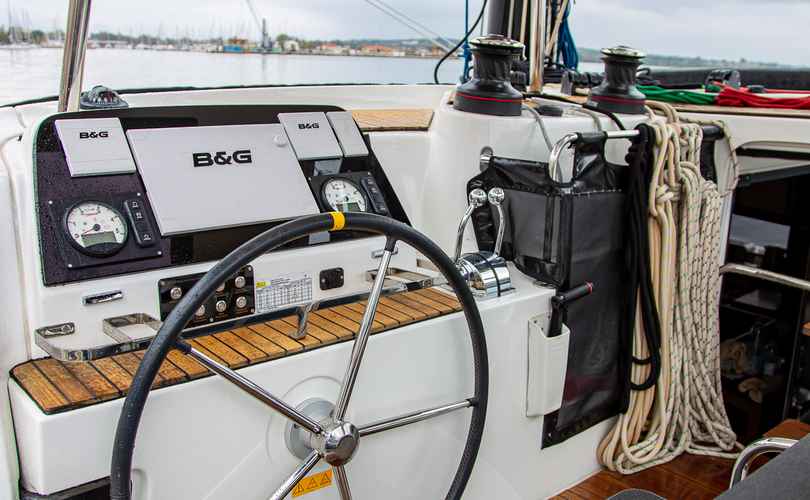 Lagoon 42