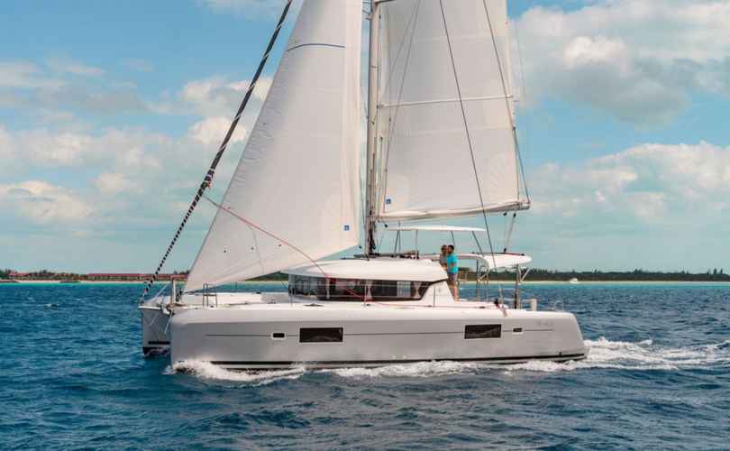 Lagoon 42