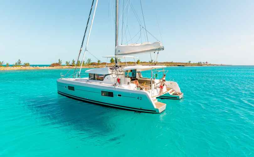Lagoon 42