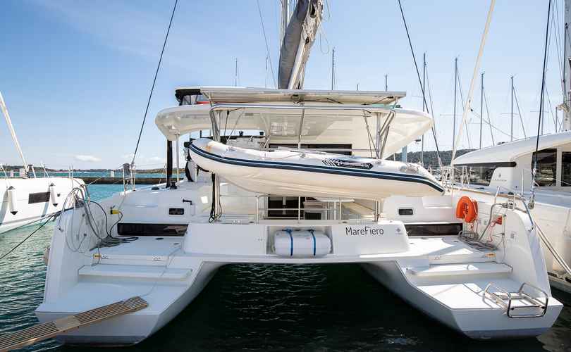 Lagoon 42