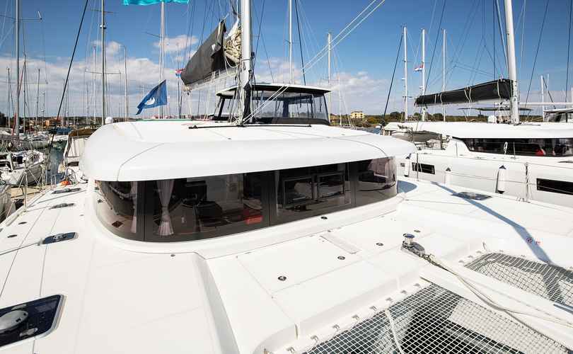 Lagoon 42