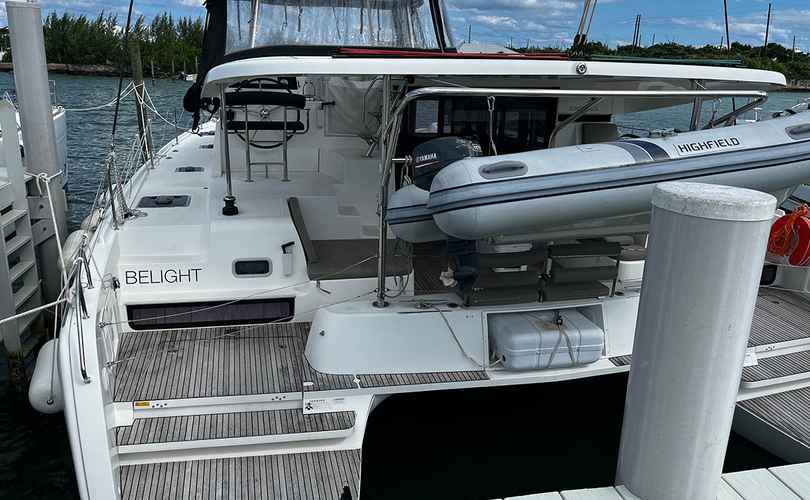 Lagoon 42