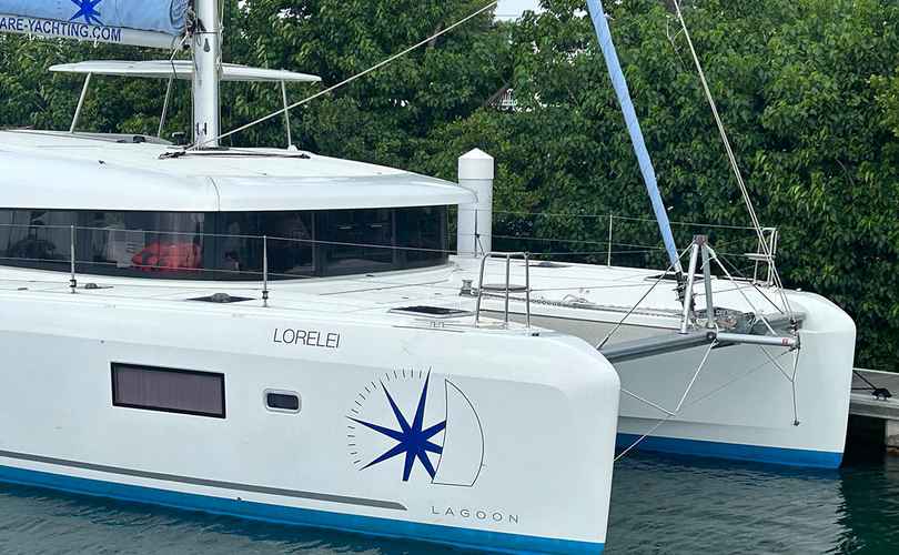 Lagoon 42