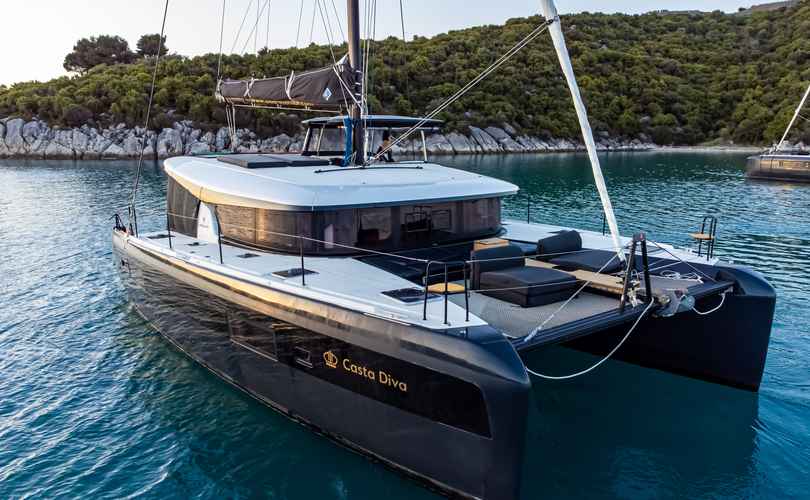 Lagoon 42