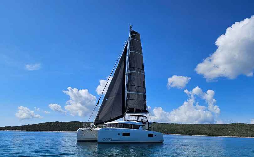 Lagoon 42