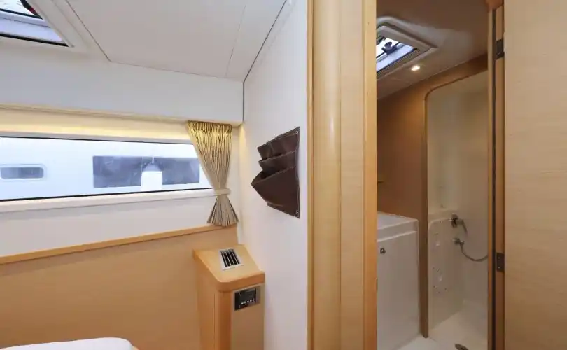 Photo Lagoon 42 (2017)