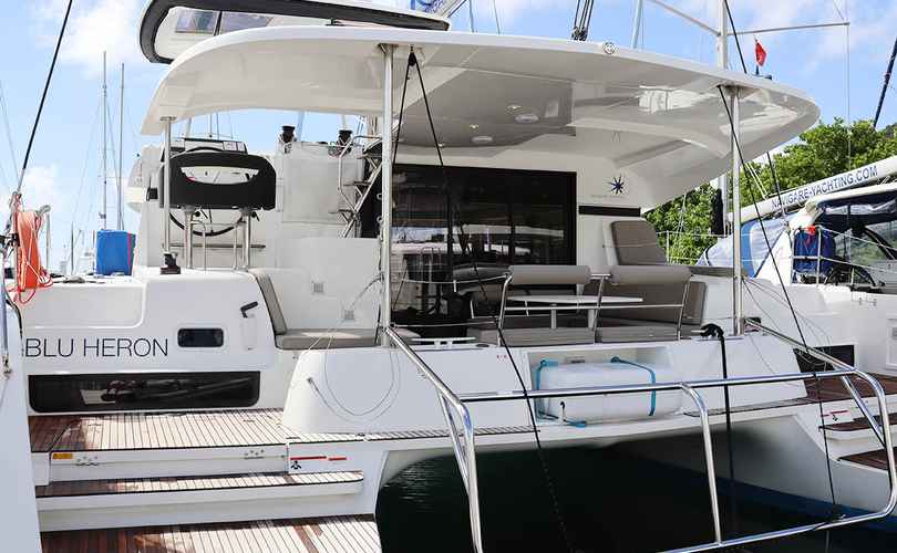 Lagoon 42