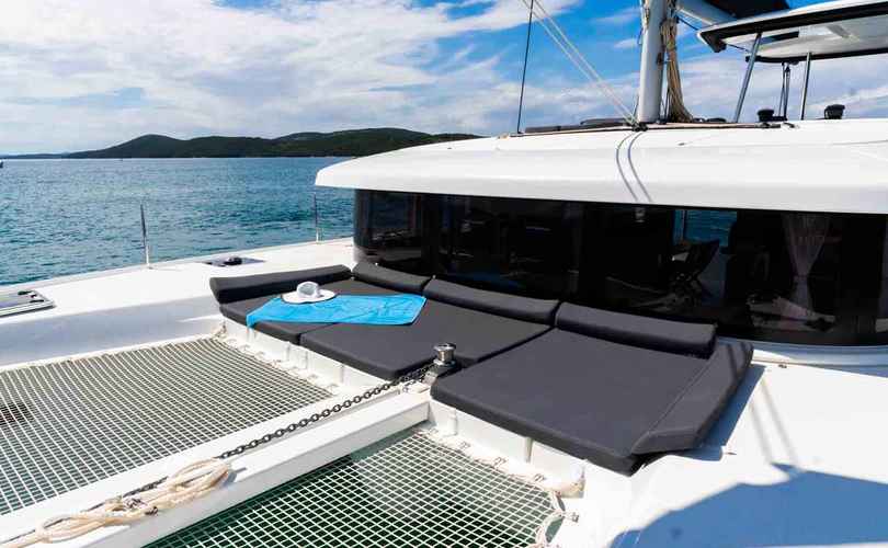 Lagoon 42
