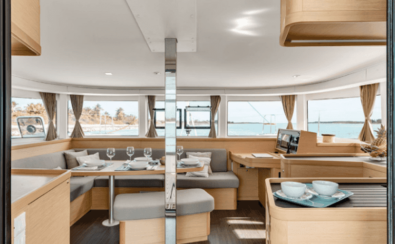 Lagoon 42