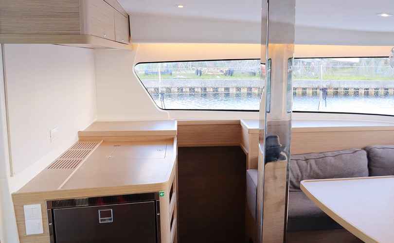 Lagoon 42