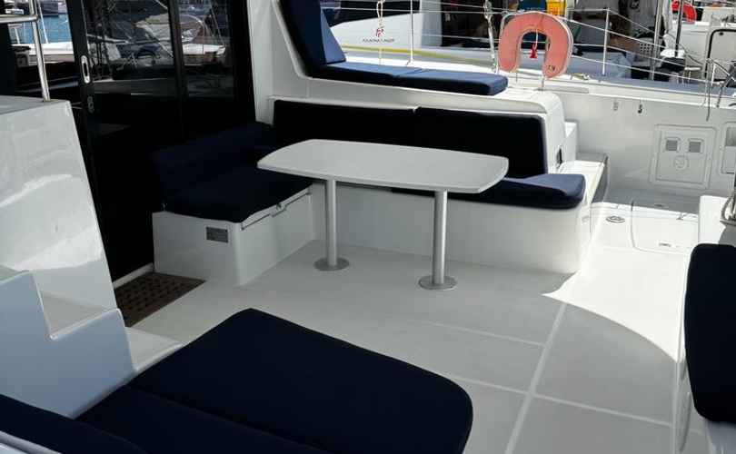 Photo Lagoon 42 (2020)