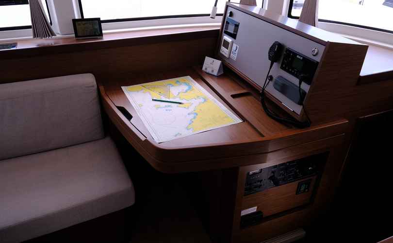 Lagoon 42