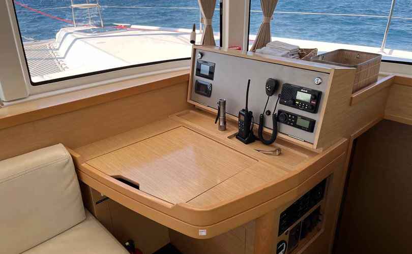 Lagoon 42