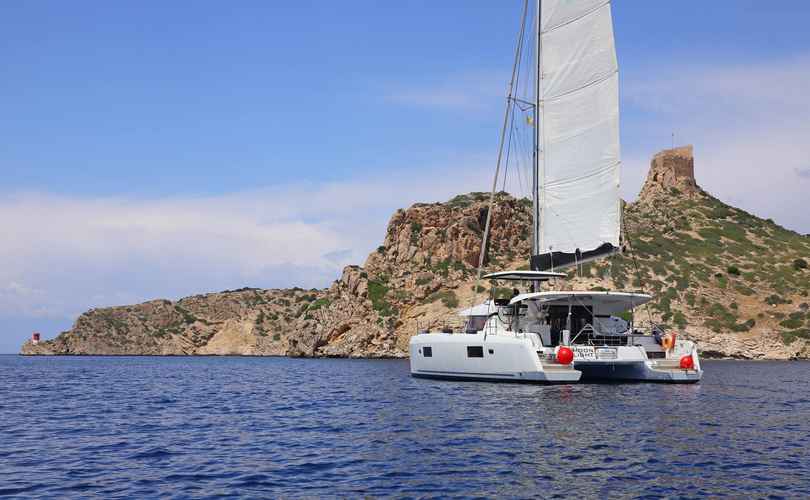 Lagoon 42