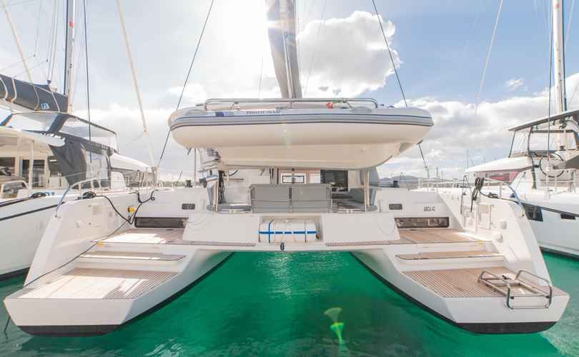 Lagoon 42