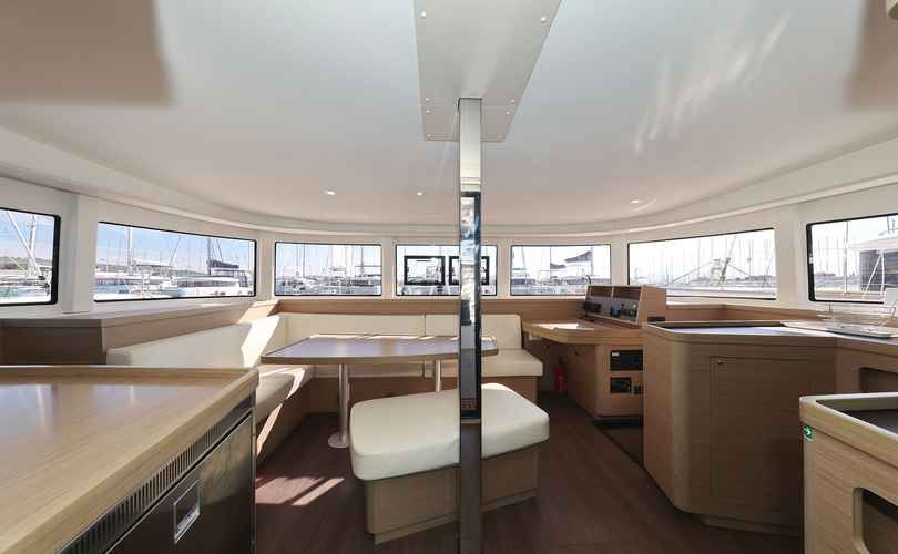 Lagoon 42