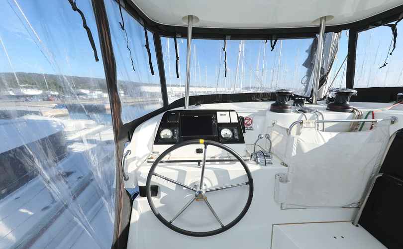 Lagoon 42