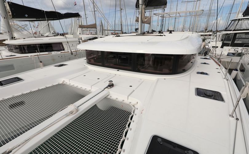 Lagoon 42
