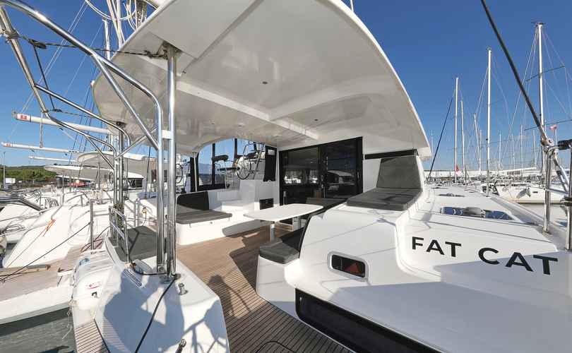 Lagoon 42
