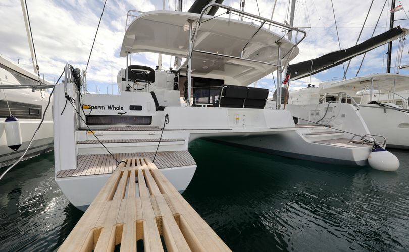 Lagoon 42
