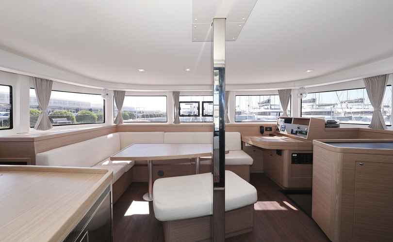 Lagoon 42