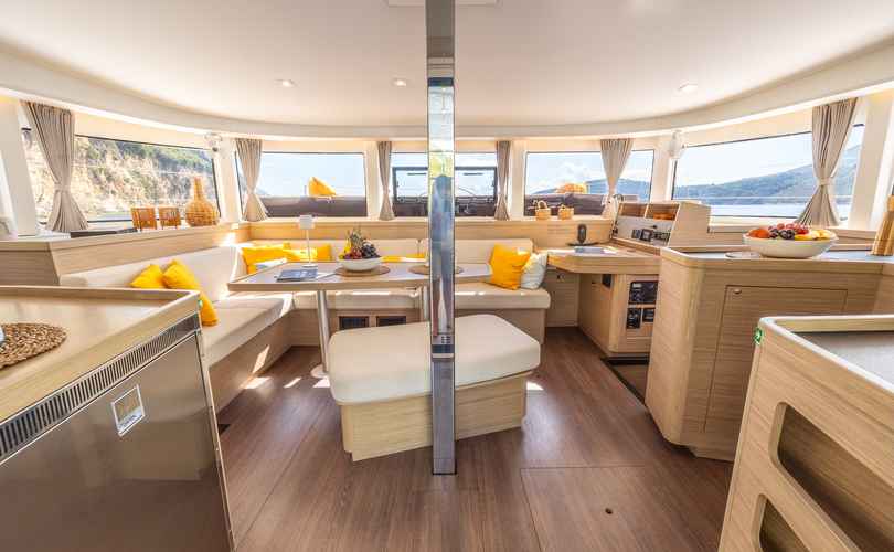 Lagoon 42