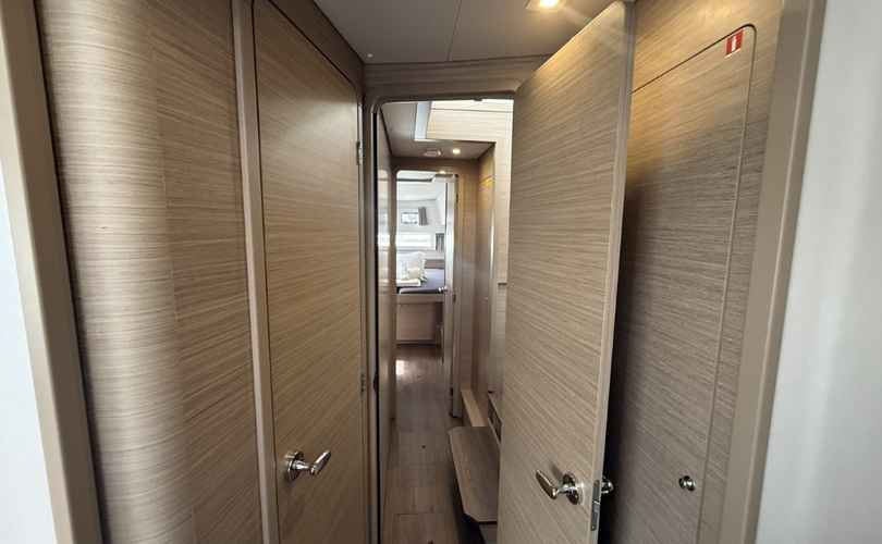 Photo Lagoon 42 (2025)