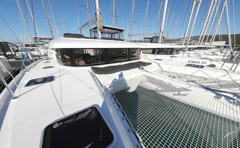 Lagoon 42