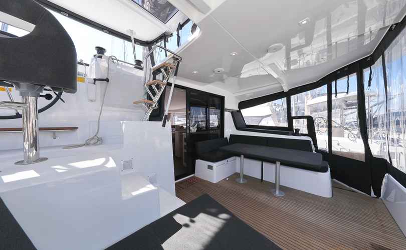 Lagoon 42