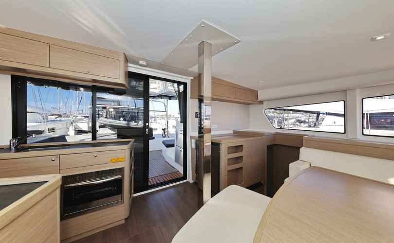 Lagoon 42