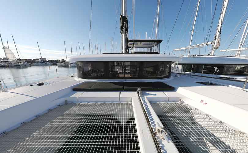Lagoon 42