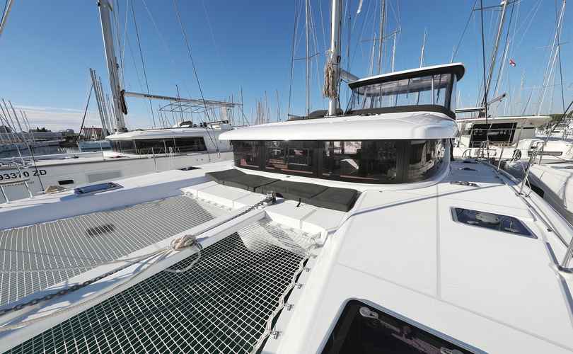 Lagoon 42