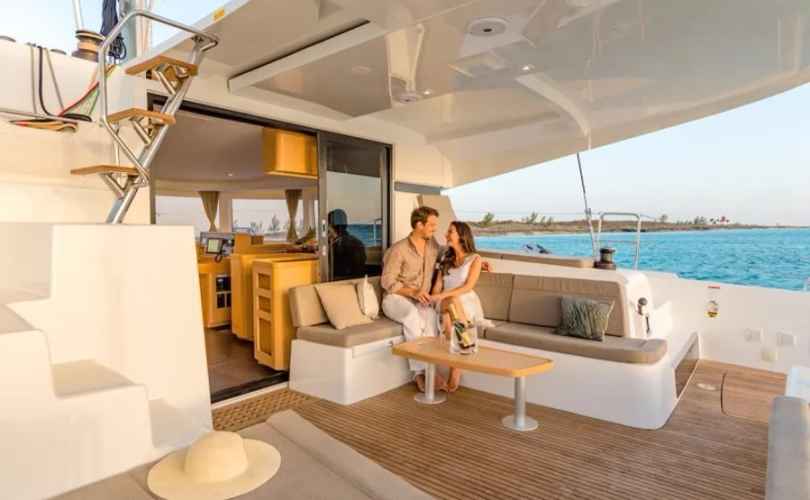 Lagoon 42