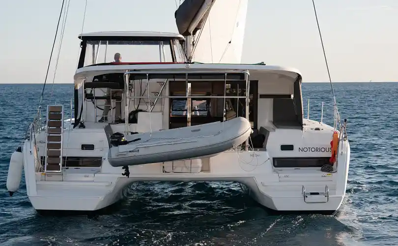 Lagoon 42