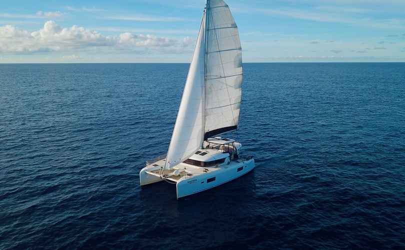 Lagoon 42