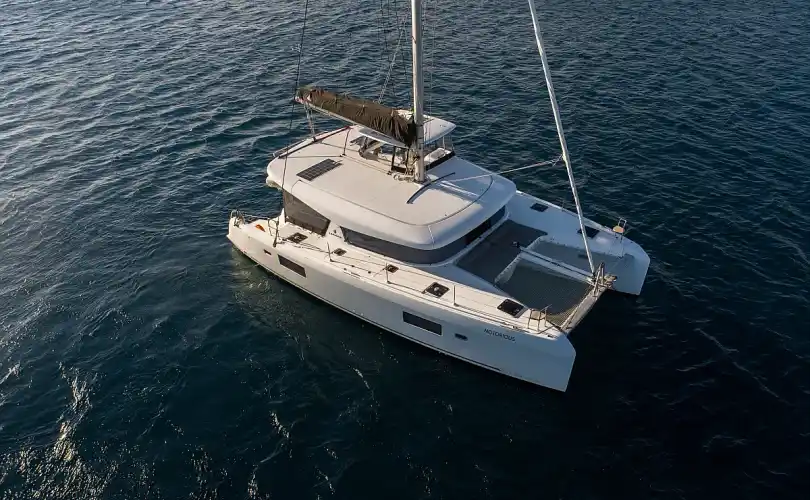 Lagoon 42