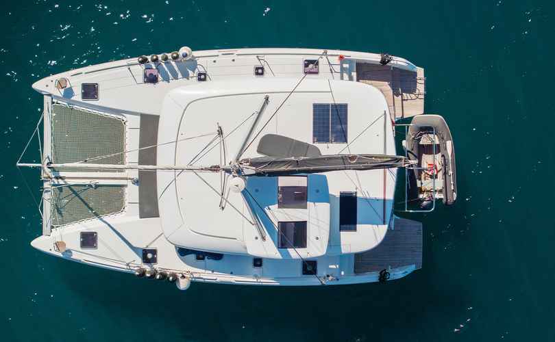 Lagoon 42