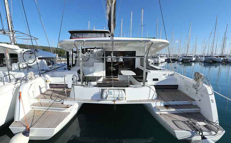 Lagoon 42