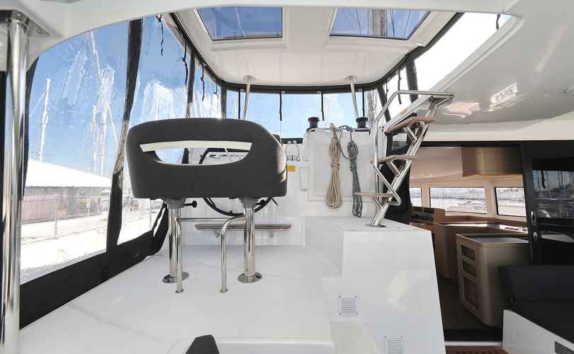 Lagoon 42