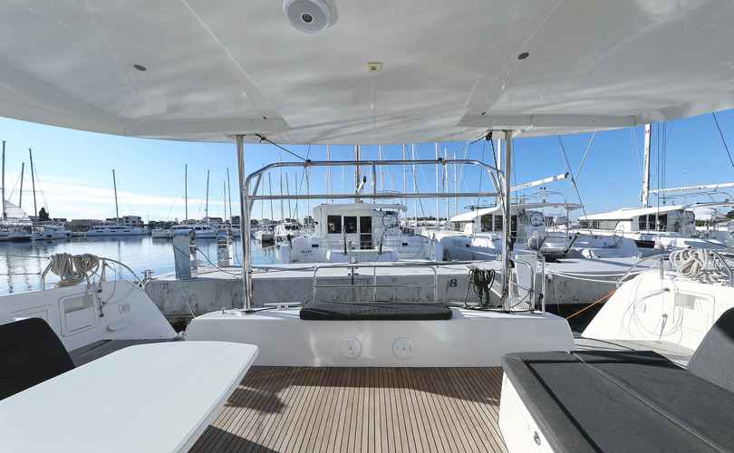 Lagoon 42