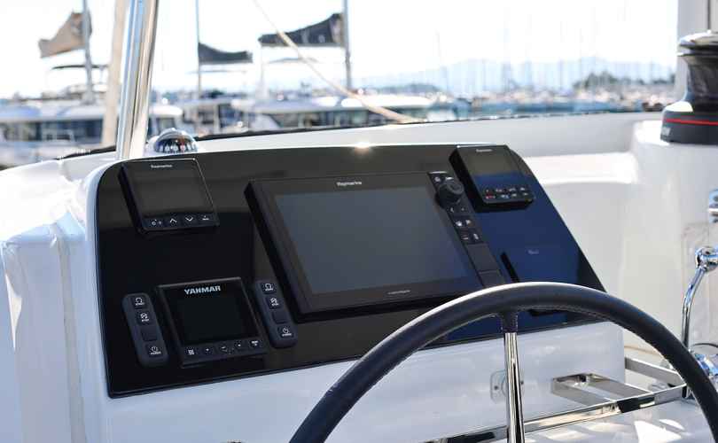 Lagoon 42
