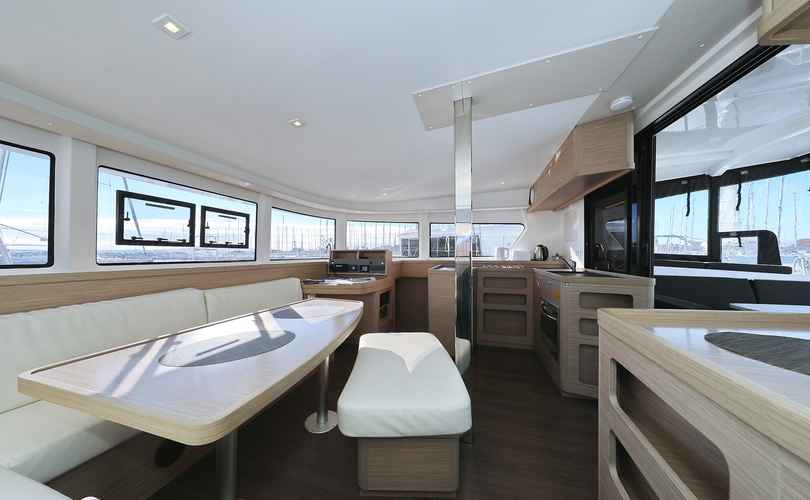 Lagoon 42