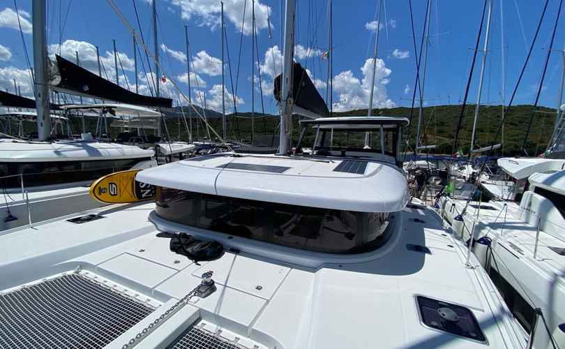 Lagoon 42