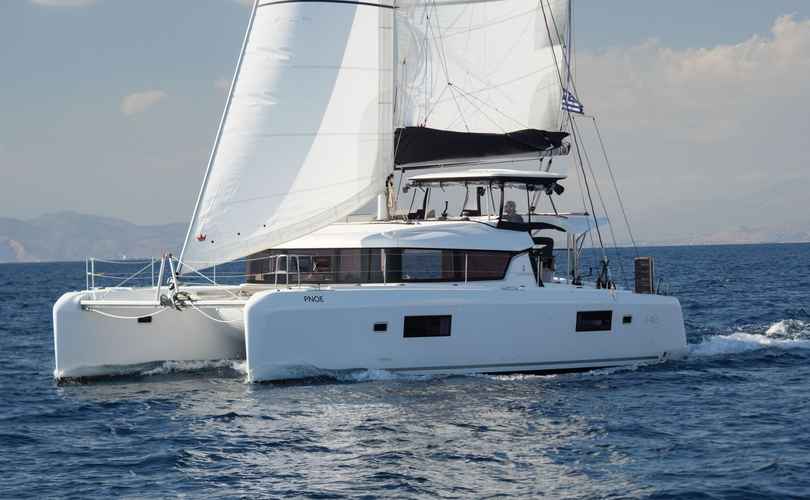 Lagoon 42