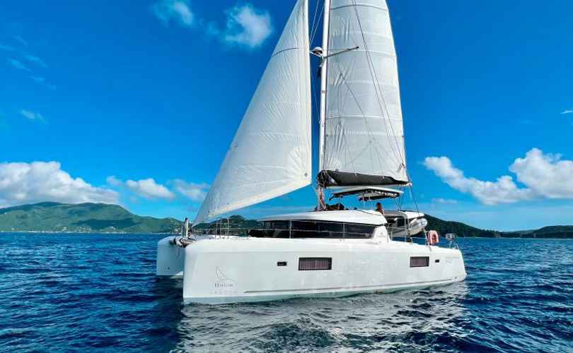 Lagoon 42