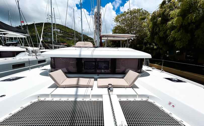 Lagoon 42