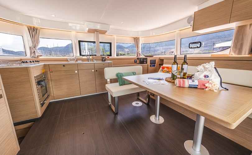 Lagoon 43