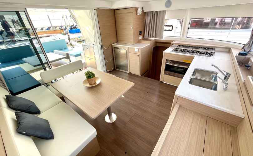 Photo Lagoon 43 (2025)