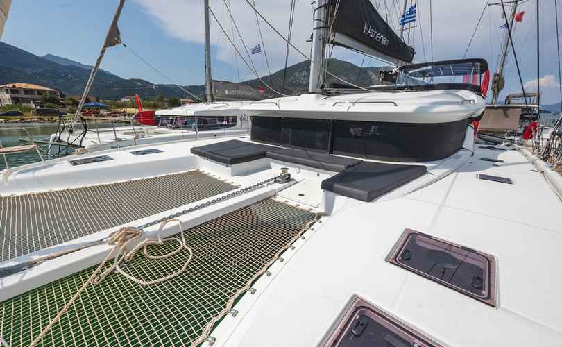 Lagoon 43